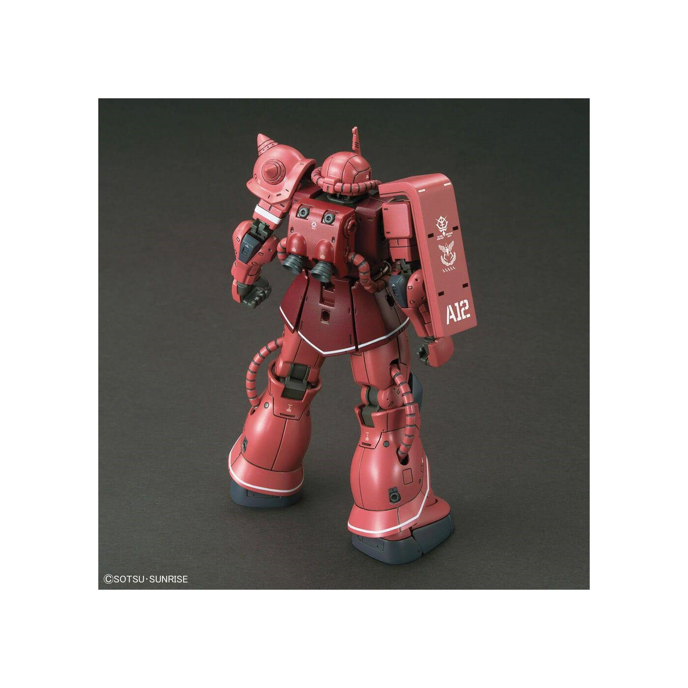 HG 1/144 MS-06s Zaku  II Principality Of Zeon Char Aznable S Mobile Suit Red Comet Ver